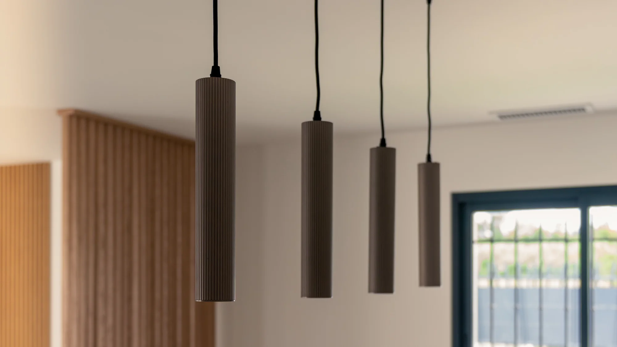 Détail de menuiserie et de luminaires photographié par Julian Espin
